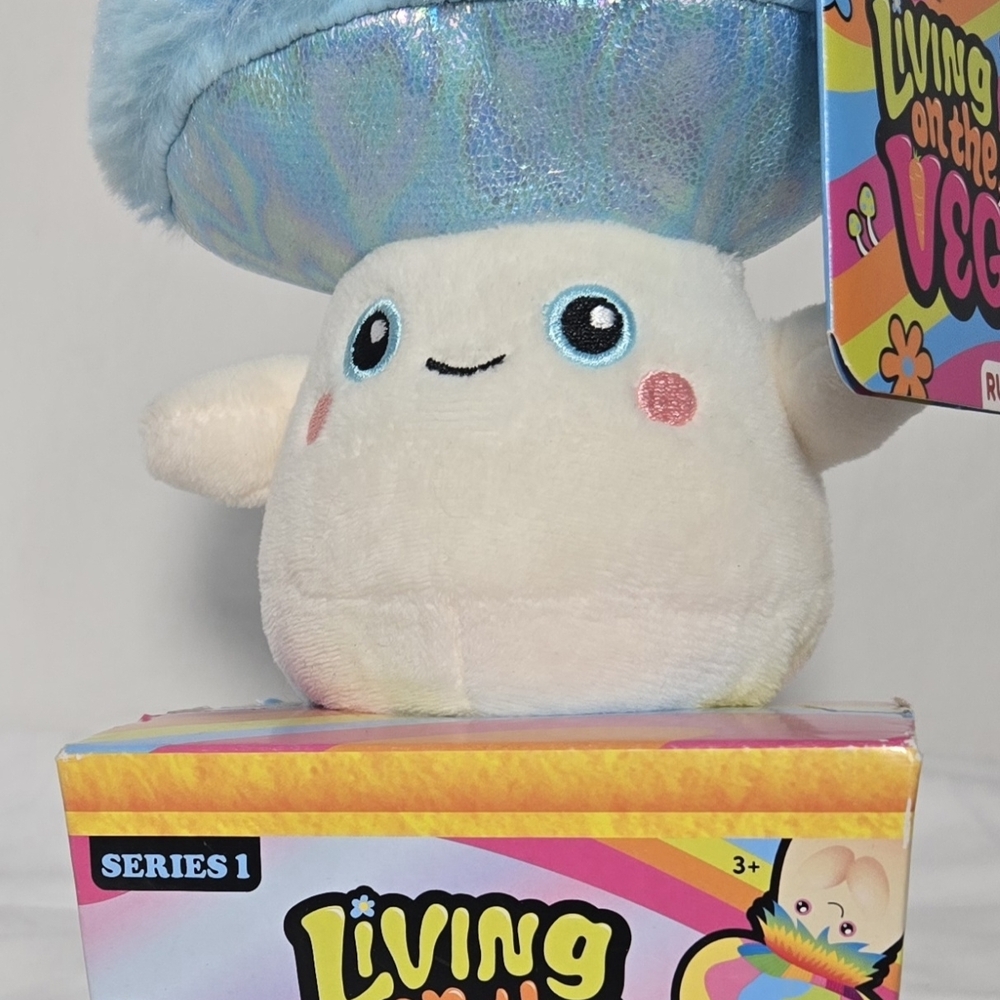 Russ Living on the Veg Plush Toy - Cream and Blue